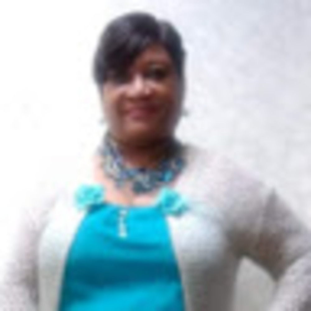 Meet your Posher, Angelique